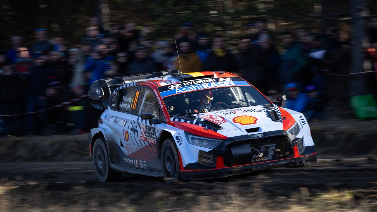 Neuville Heads Ogier In Rallye Monte Carlo Thriller WRC FIA